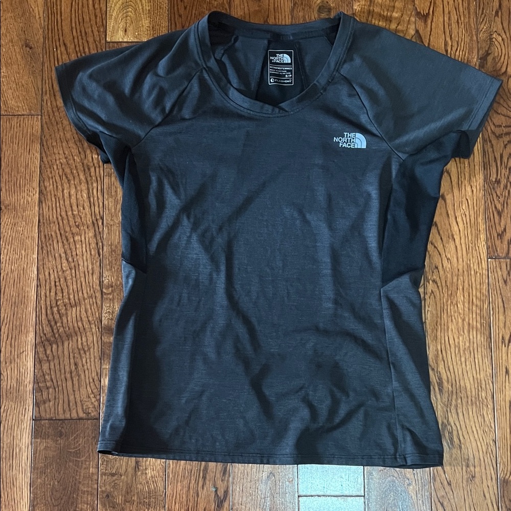 The North Face Women's Charcoal Short Sleeve Tee